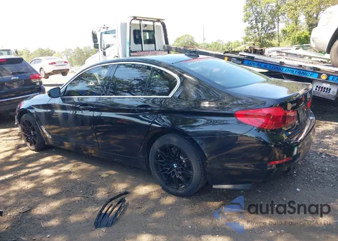 2019 BMW 530I xDrive z USA, uszkodzony, nr VIN WBAJA7C55KG909845